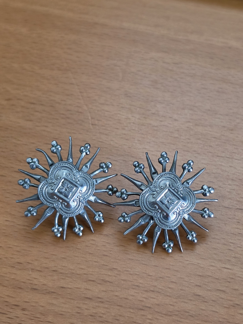 Vintage Screw Back Silver Earrings